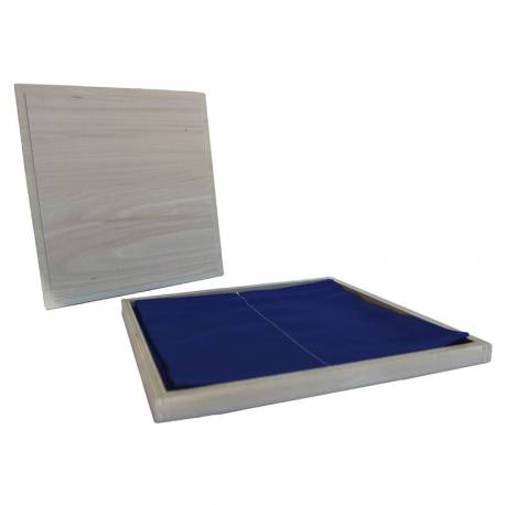 Caja para doblar telas Montessori para todos Sensorial