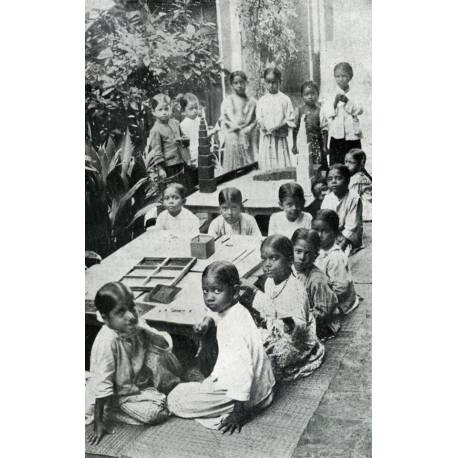 Montessori approach to Music