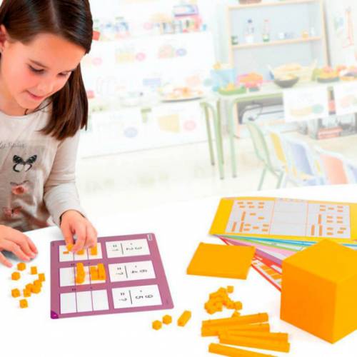 Base 10 giallo adattabile con attività