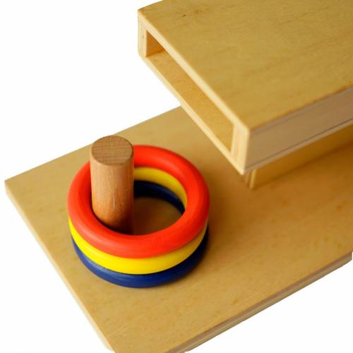 Caja de permanencia horizontal con anillos Montessori para todos De 1 a 3 años