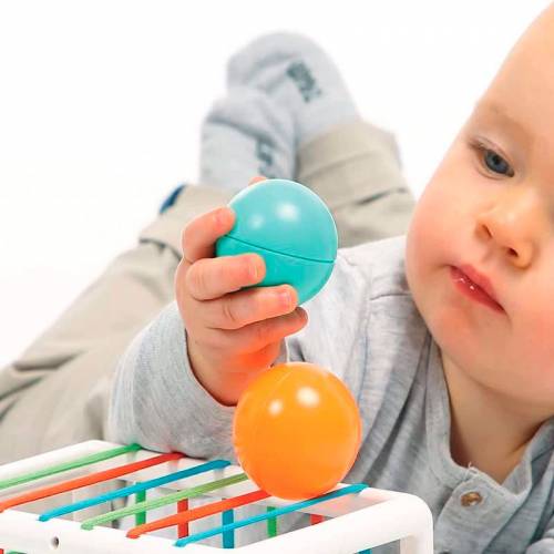 Caja de gomas con bolas  Bebés