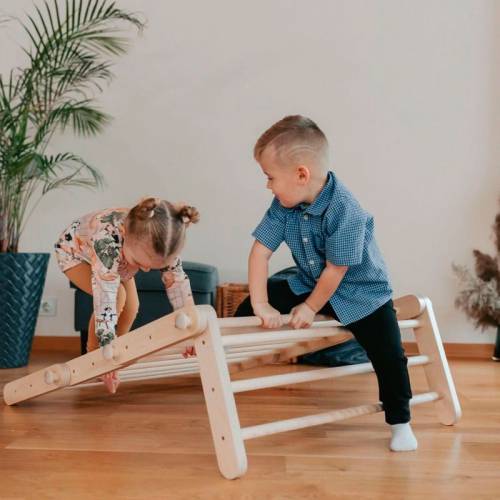 Triángulo Pikler de Escalada Modificable 4 tramos + rampa  Ambiente y Mobiliario