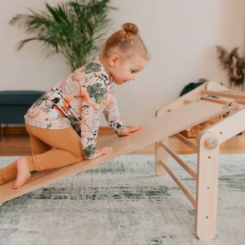 Triángulo Pikler de Escalada Modificable 4 tramos + rampa  Ambiente y Mobiliario