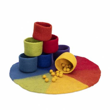 Rueda de colores en fieltro y cuencos  Ambiente y Mobiliario