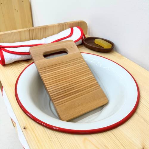 Tabla lavar montessori con asa Montessori para todos Limpieza y orden