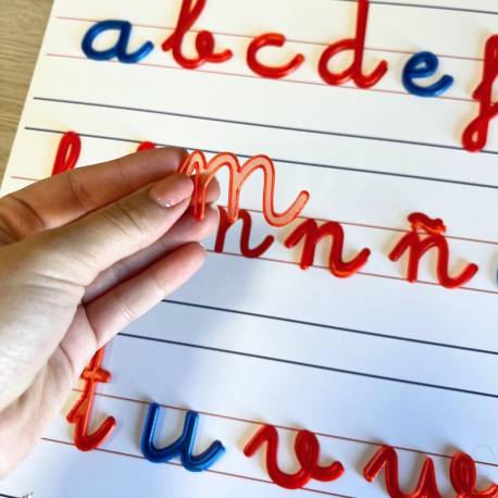 Abecedario minúscula Montessori para la mesa de luz  Lenguaje 2