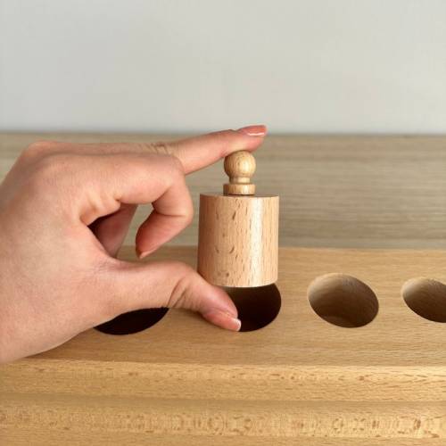 Cilindro con pulsante (superficie)