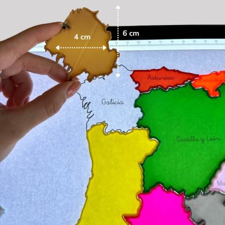 Puzzle CCAA de España para la mesa de luz