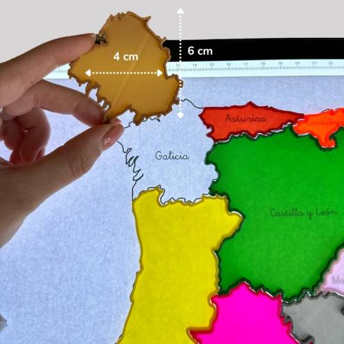 Puzzle CCAA de España para la mesa de luz