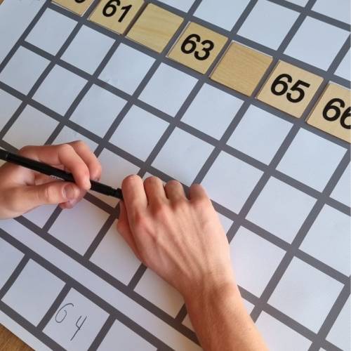 Carte con numeri da 0 a 100