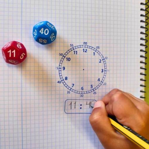 Reloj Maxi-sello ¿Qué hora es? Akros Tiempo