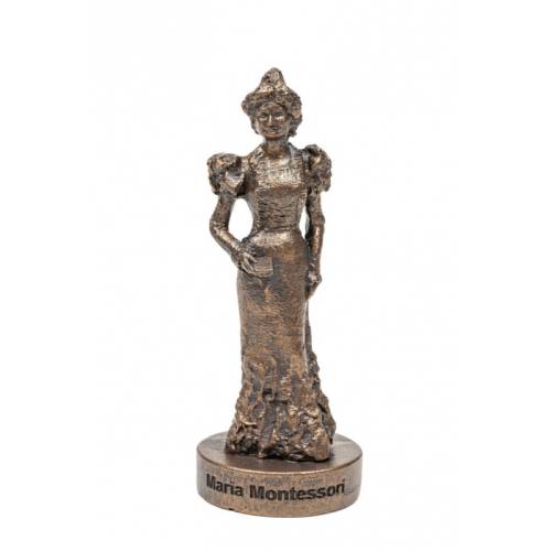 Figura de María Montessori Made in Spain Regalos Montessori