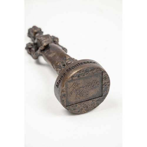 Figura de María Montessori Made in Spain Regalos Montessori