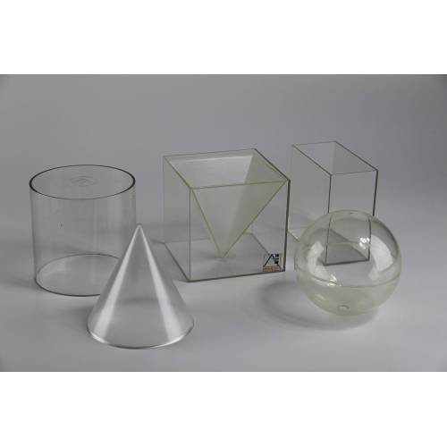 Juego de figuras geométricas transparentes  Geometría