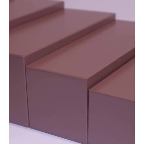 Escalera marrón Montessori para todos Sensorial